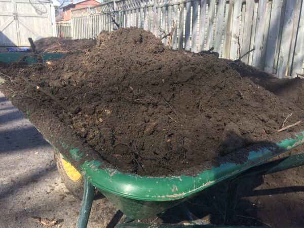 Residential Dirt Delivery in Fremont
