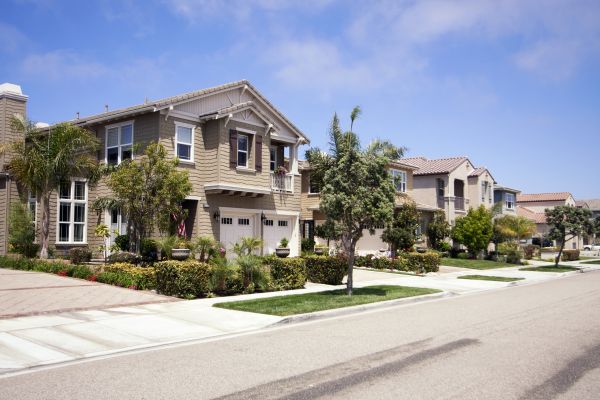 Neighborhood Landscaping in Fremont